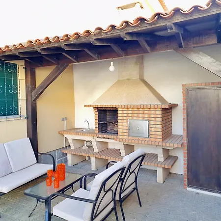 Mbird Rosario Lay-z Family House كاسكايس