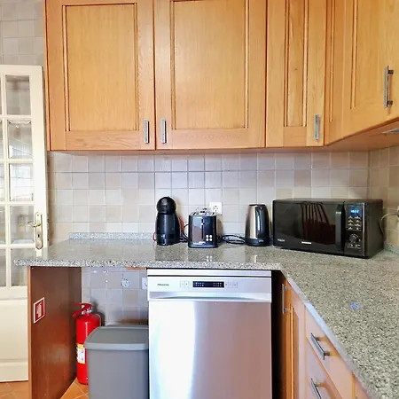 بيت للعطل Mbird Rosario Lay-z Family House كاسكايس