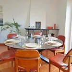 Σπίτι διακοπών Mbird Rosario Lay-z Family House