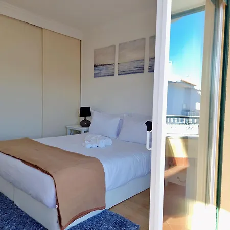 Mbird Rosario Lay-z Family House Vakantiehuis