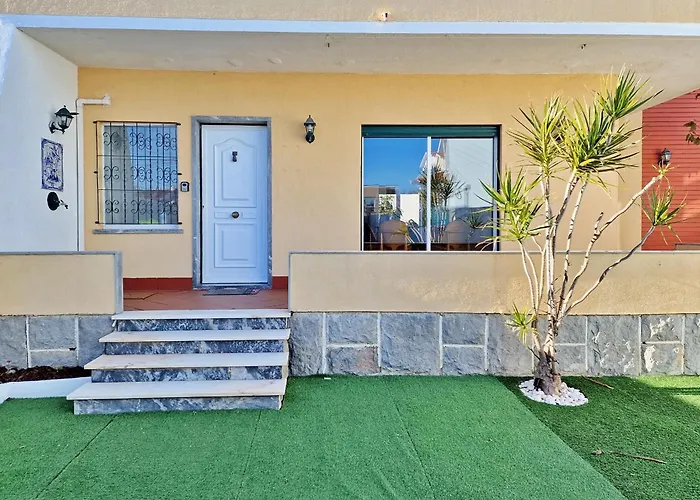 Mbird Rosario Lay-z Family House